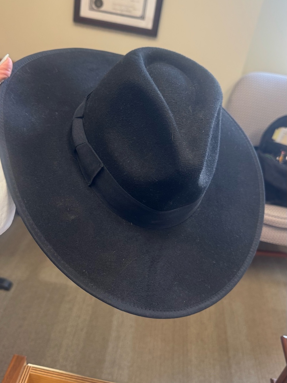 Forever 21 Black Wide-Brim Fedora Hat